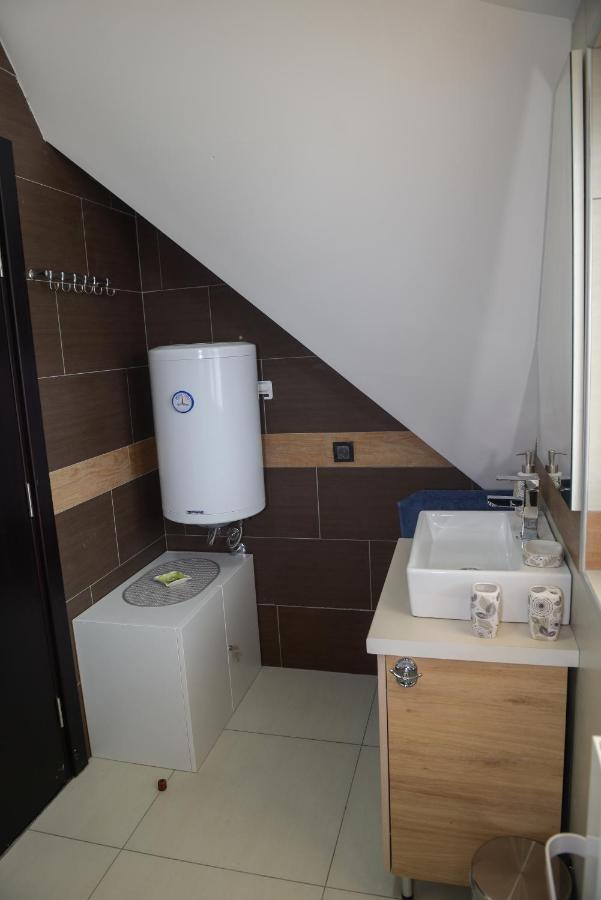 Apartman Milmari Idila Kopaonik Exteriör bild